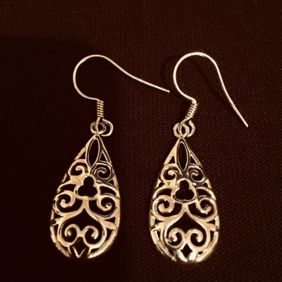 Jewelry - 925 Sterling Silver Filagree Earrings